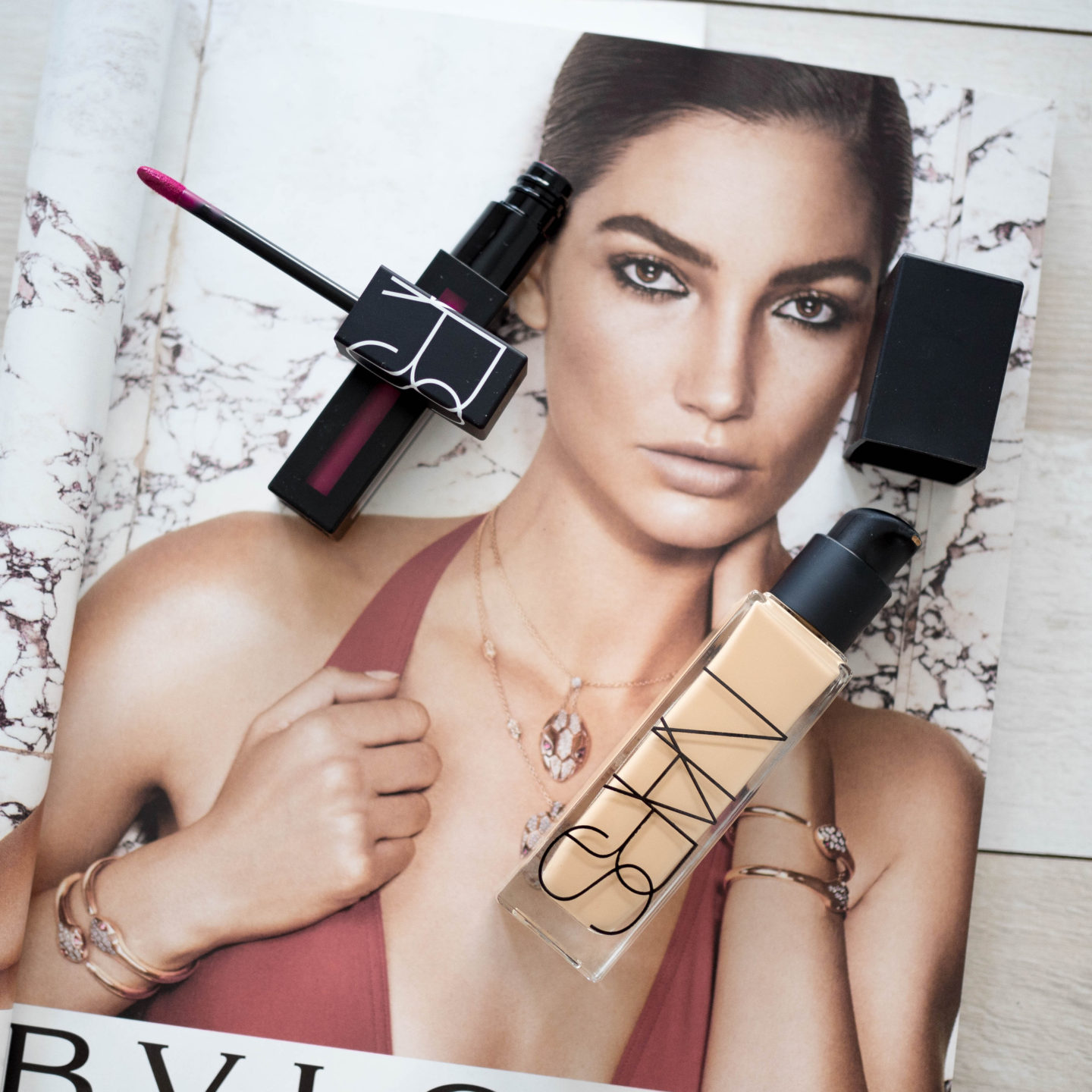 brunettie blogger novinky beauty kosmetika loreal mac benefit pr balíčky nars